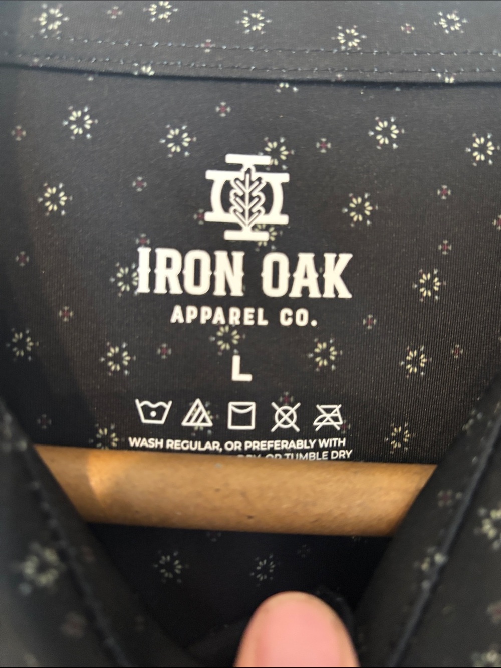 Large men’s Iron Oak polo - Picture 4 of 5